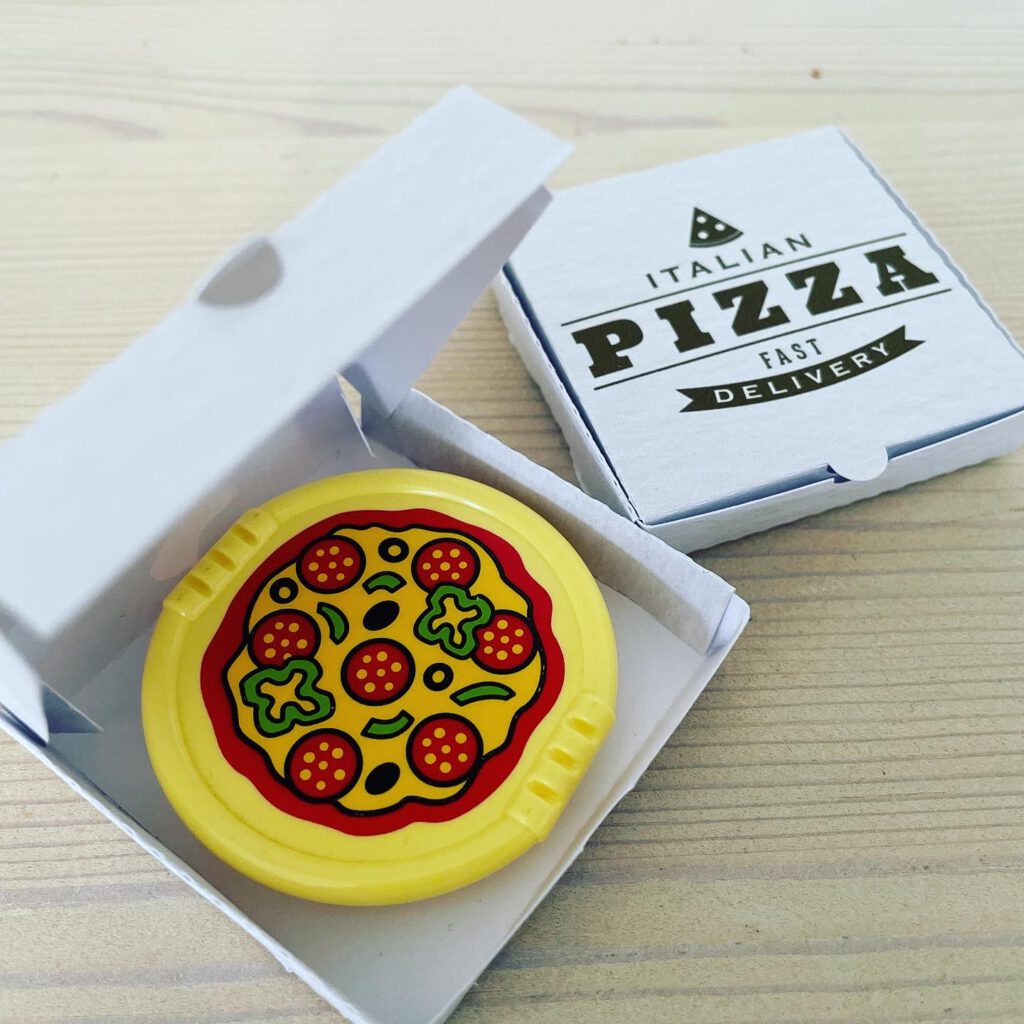 DIY Wichtelzauber – Pizza Karton | baumann-accessories